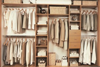 Как выбрать шкаф для одежды в Нижняя Салда